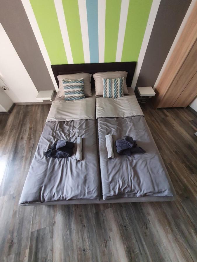 Lexi Apartman Appartement Hajdúszoboszló Buitenkant foto